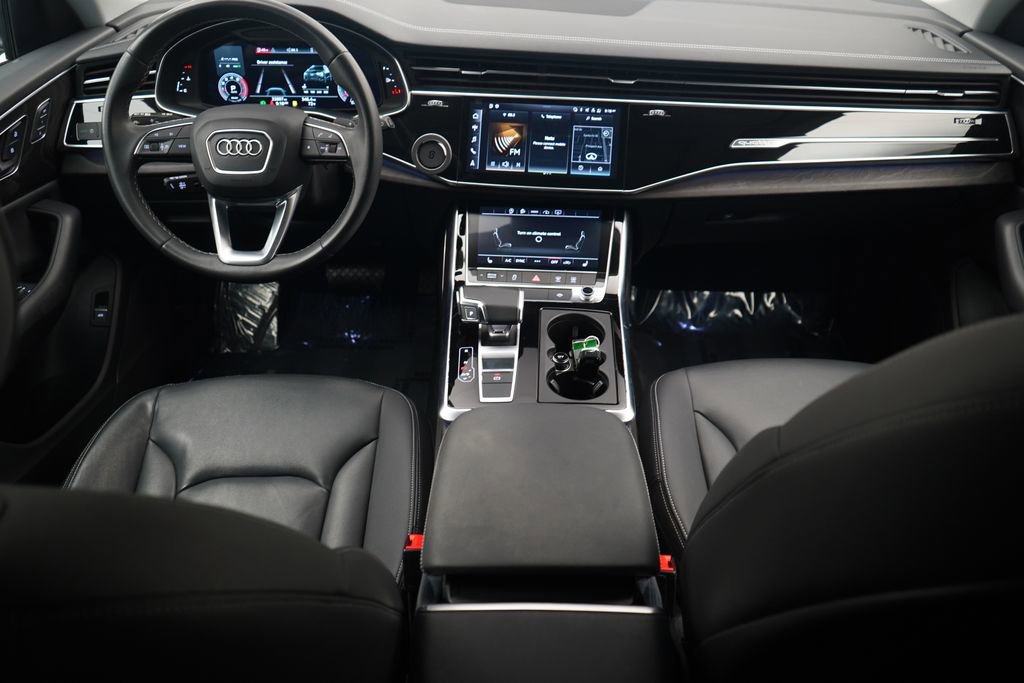 Used 2023 Audi Q8 Premium w/ Convenience Package image 8