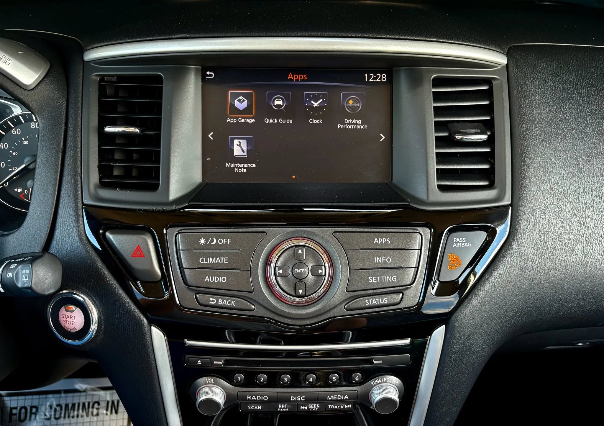 Used 2019 Nissan Pathfinder SV AWD/4WD image 32
