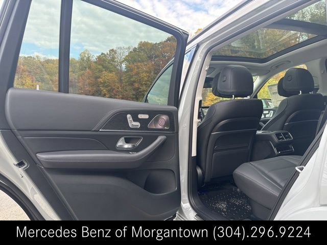New 2026 Mercedes-Benz GLS 450 4MATIC image 24