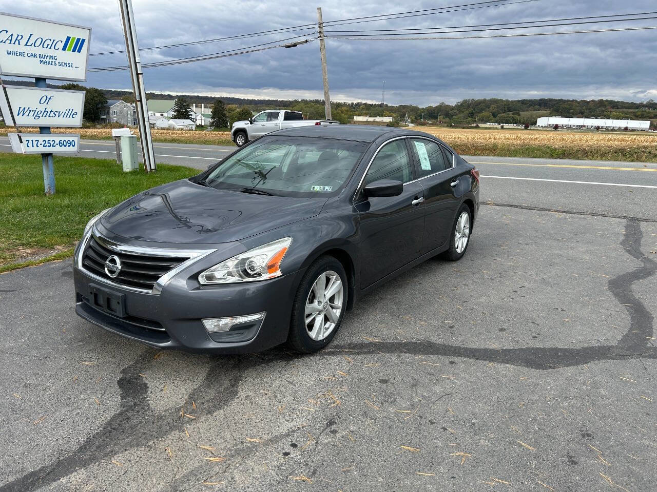 Used 2013 Nissan Altima 2.5 SV image 4
