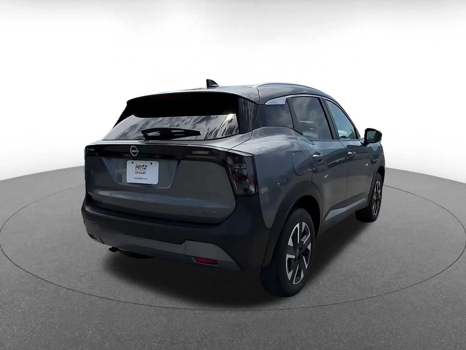 Used 2026 Nissan Kicks SV w/ Cold Weather Package AWD/4WD image 14