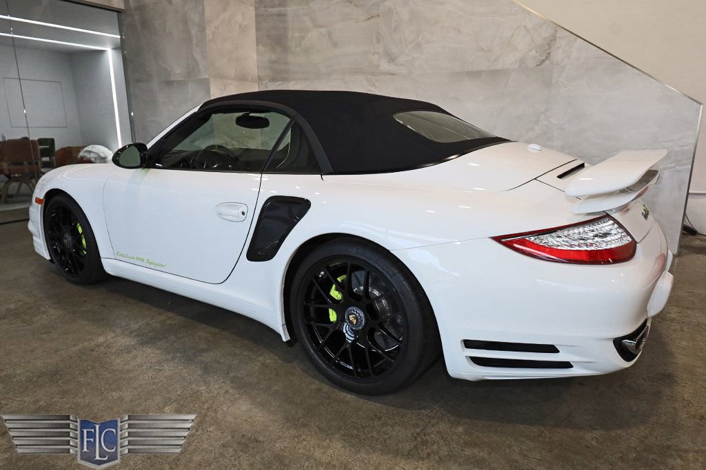 Used 2012 Porsche 911 Turbo image 6