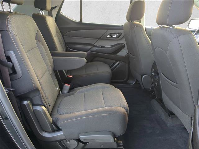 Used 2021 Chevrolet Traverse LT FWD image 20