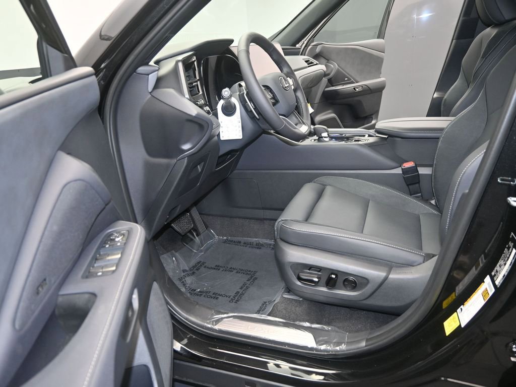 New 2026 Lexus TX 350 AWD image 13