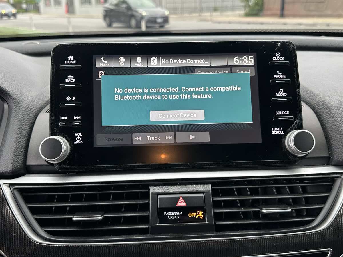 Used 2019 Honda Accord Sport image 17