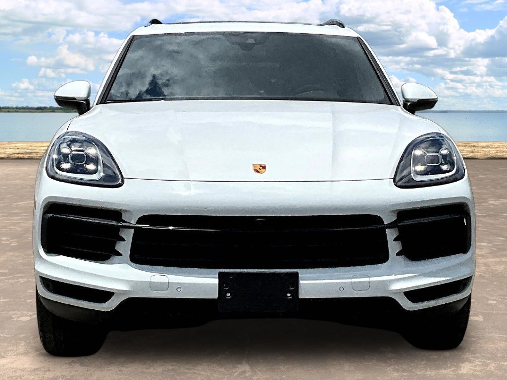 Used 2023 Porsche Cayenne AWD/4WD image 2