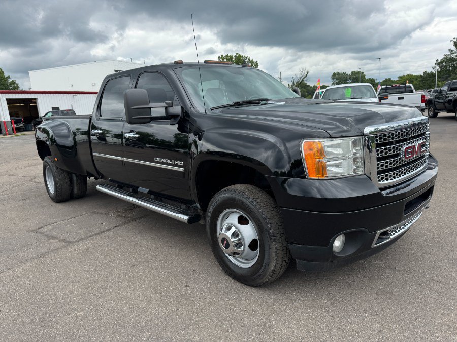 Used 2014 GMC Sierra 3500 Denali AWD/4WD image 7
