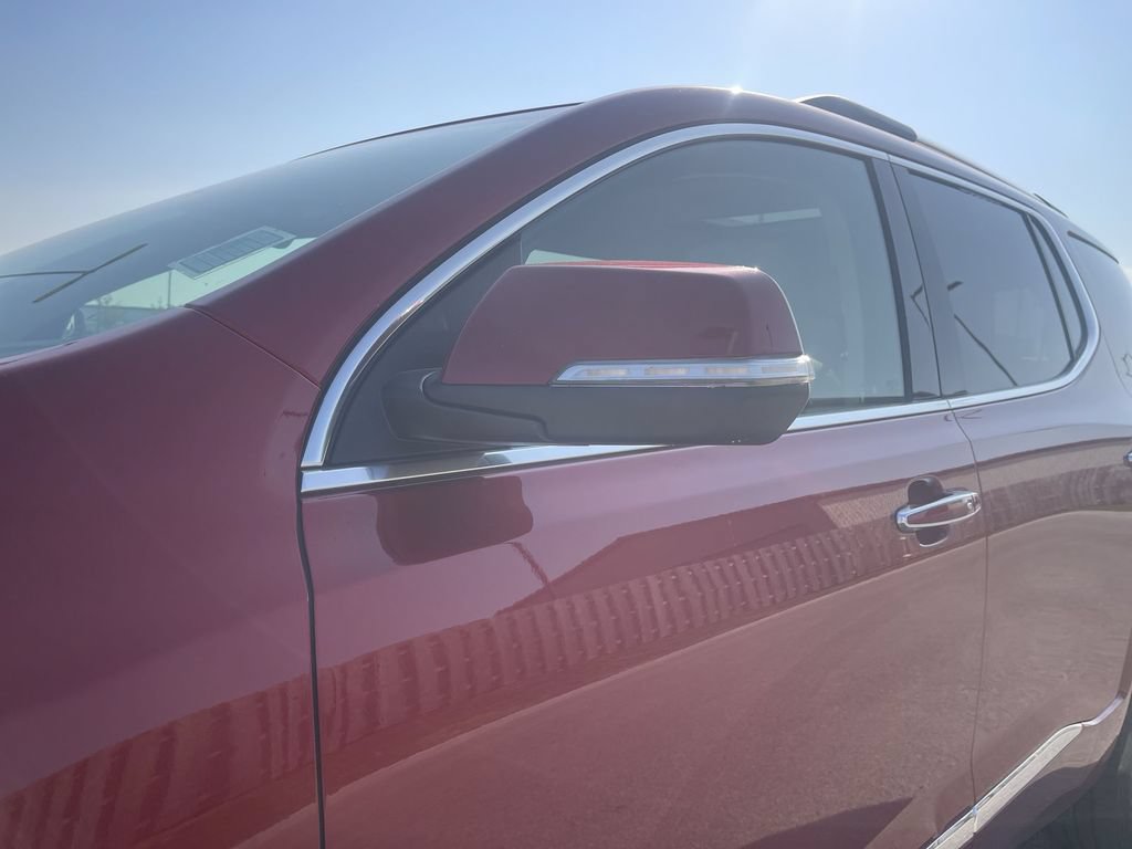 Used 2021 GMC Acadia Denali FWD image 3