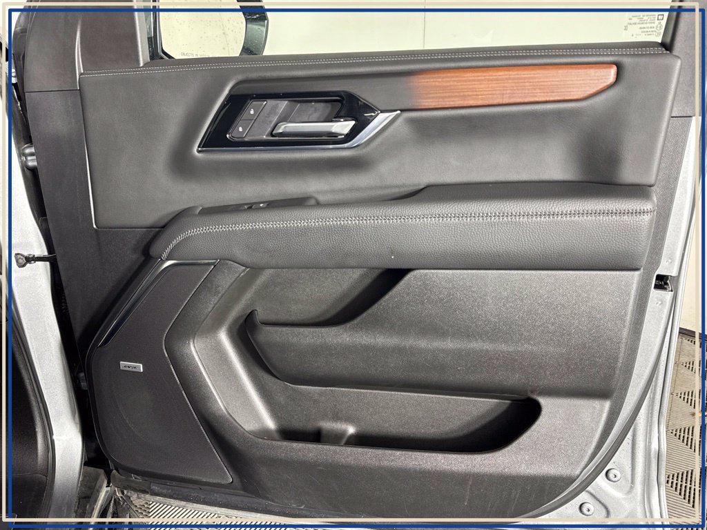 Certified 2025 GMC Yukon Denali AWD/4WD image 47