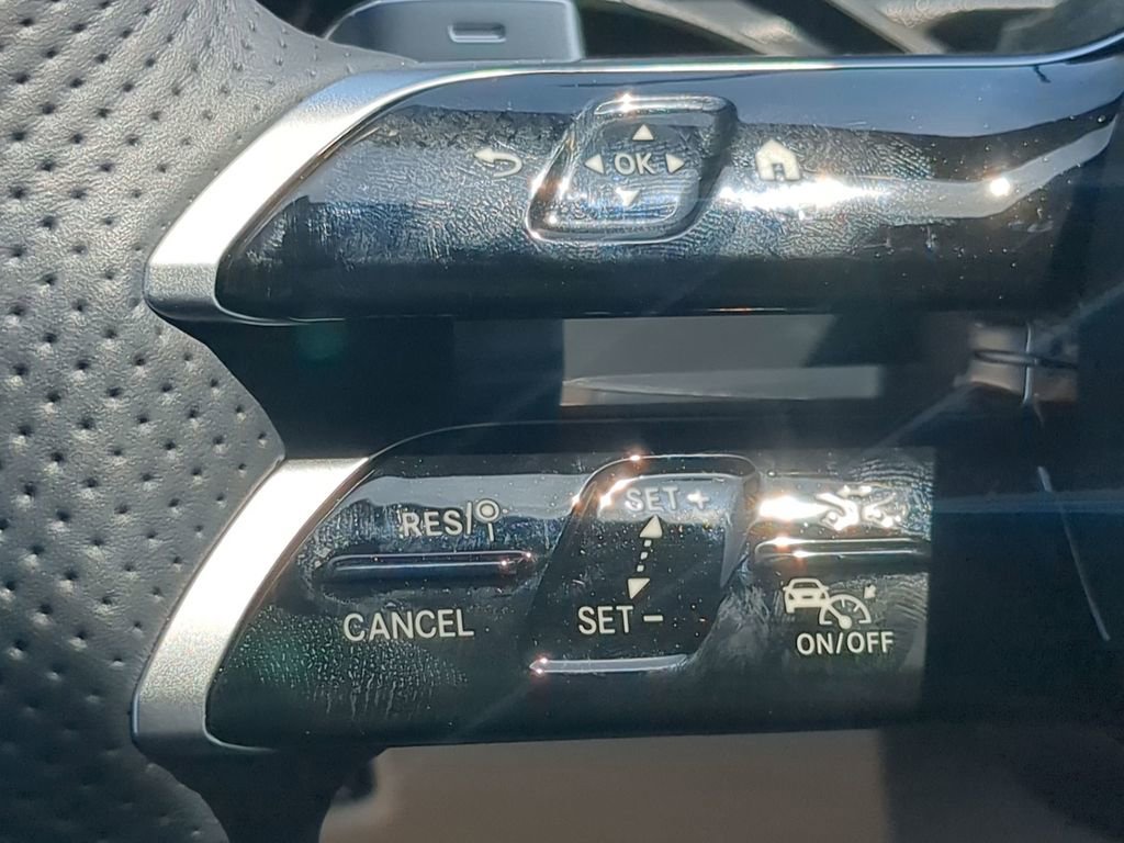 Certified 2024 Mercedes-Benz CLE 300 4MATIC Coupe image 13