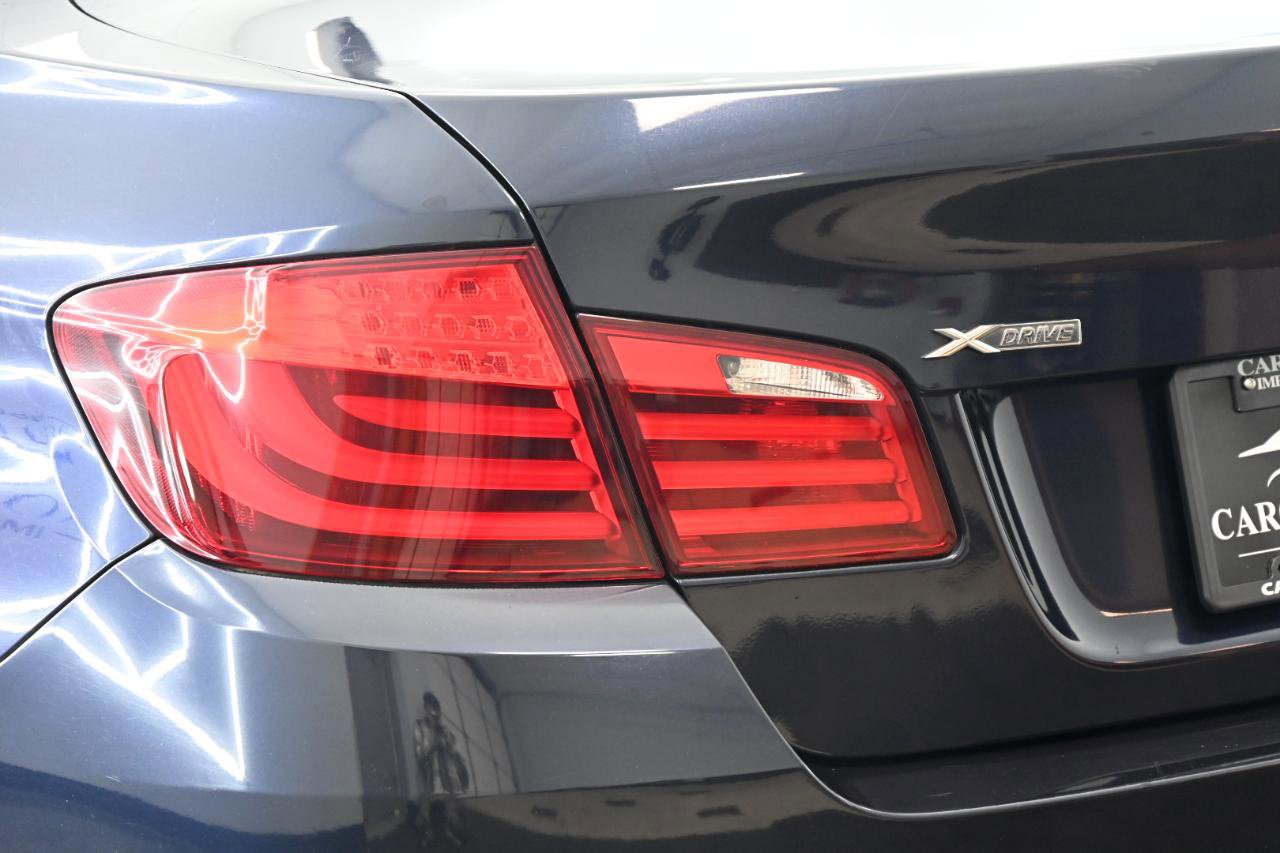 Used 2013 BMW 528i xDrive Sedan AWD/4WD image 11