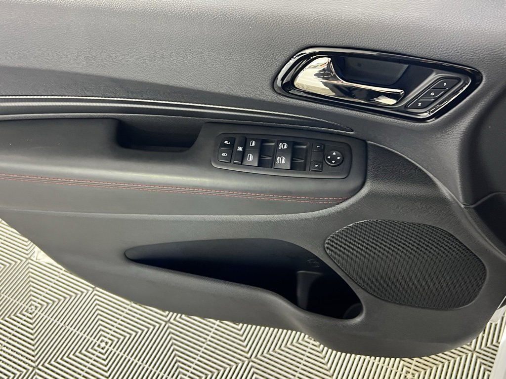 Used 2023 Dodge Durango GT image 25