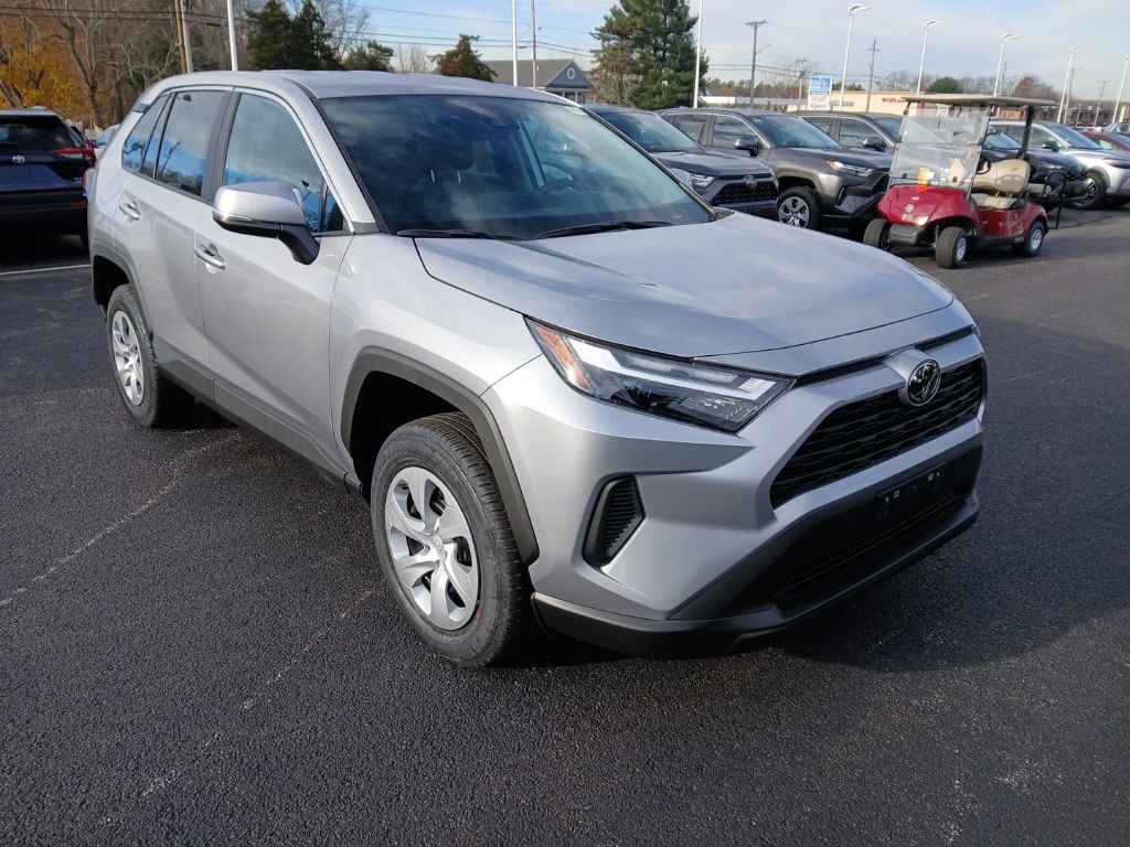 New 2025 Toyota RAV4 LE image 2