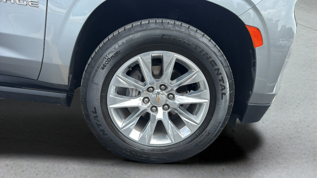 Used 2024 Chevrolet Tahoe Premier AWD/4WD image 21