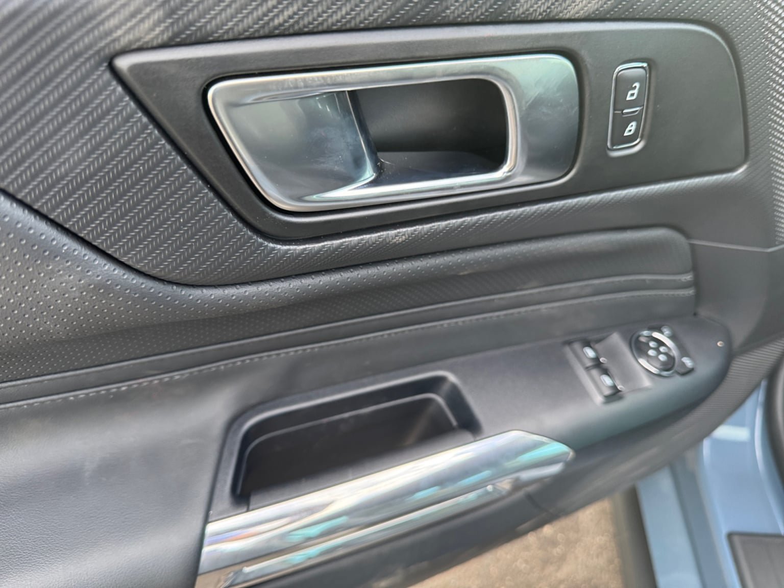 Used 2025 Ford Mustang GT Premium RWD image 12