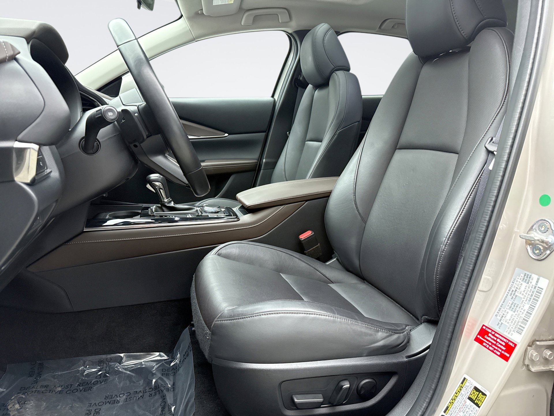 Used 2023 MAZDA CX-30 AWD 2.5 S w/ Premium Package image 11