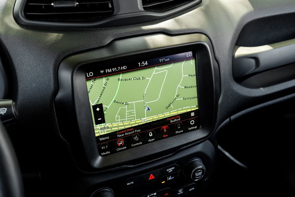 Used 2021 Jeep Renegade Trailhawk image 6