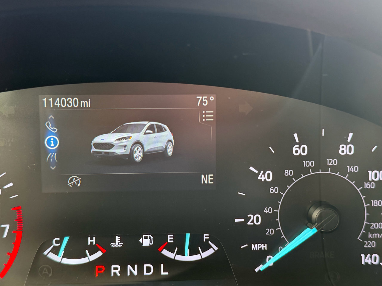 Used 2020 Ford Escape SE image 28