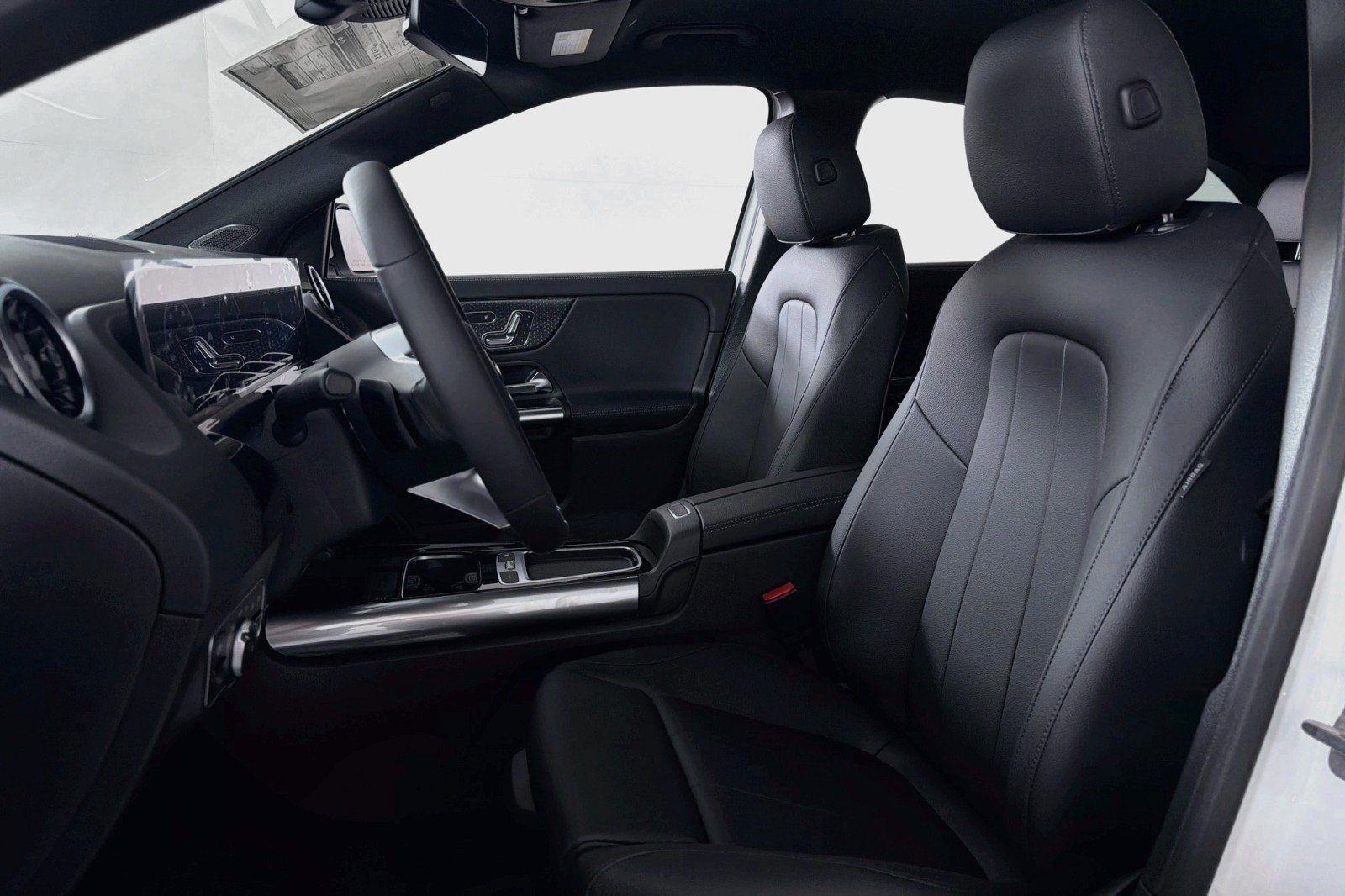 New 2026 Mercedes-Benz GLA 250 image 18