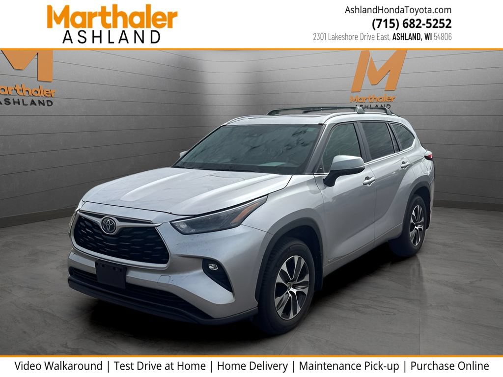 Used 2023 Toyota Highlander XLE