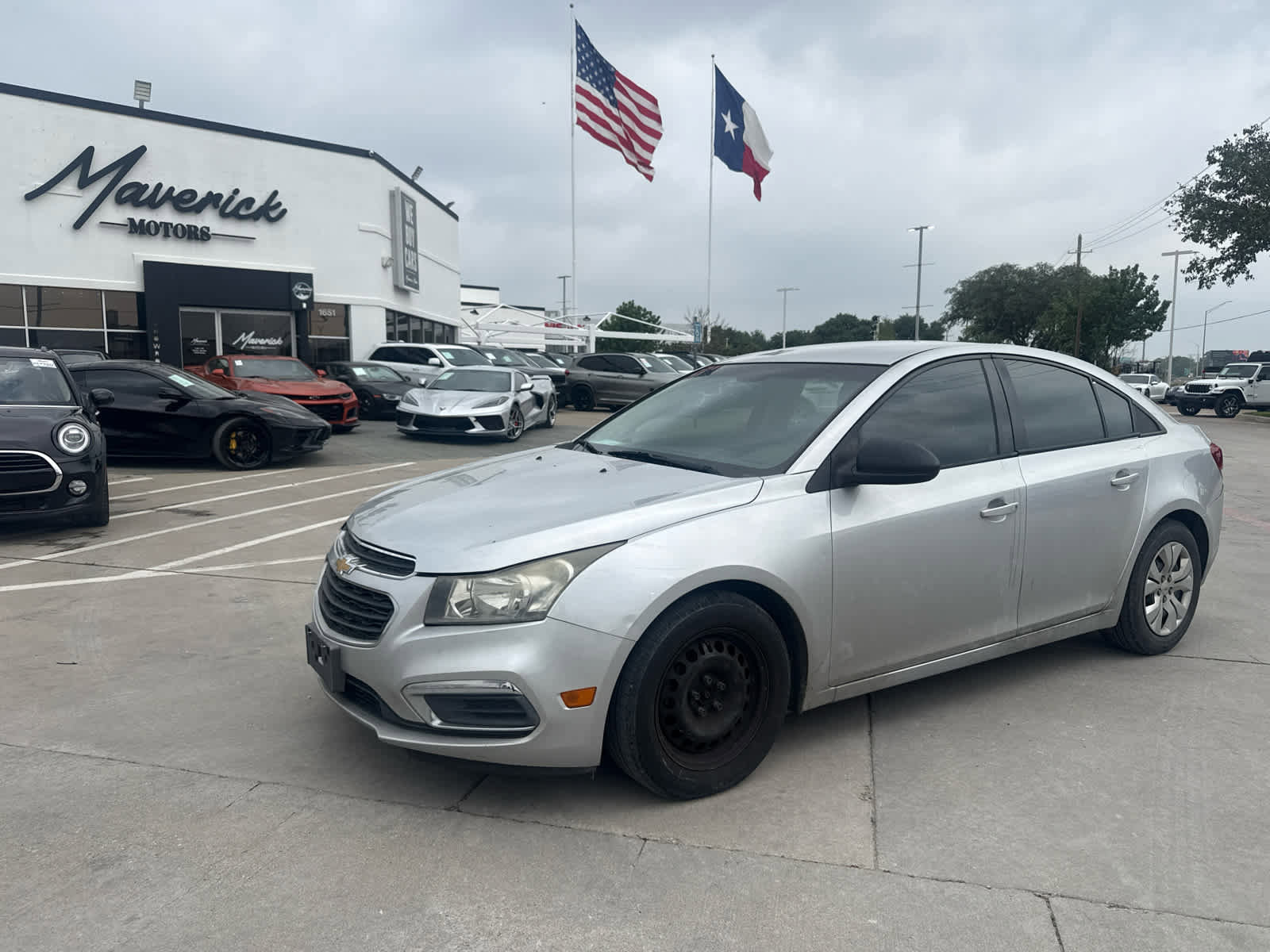 Used 2015 Chevrolet Cruze LS FWD image 1