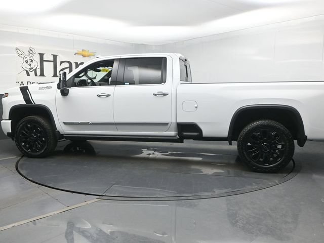 Used 2025 Chevrolet Silverado 2500 High Country w/ High Country Premium Package AWD/4WD image 49