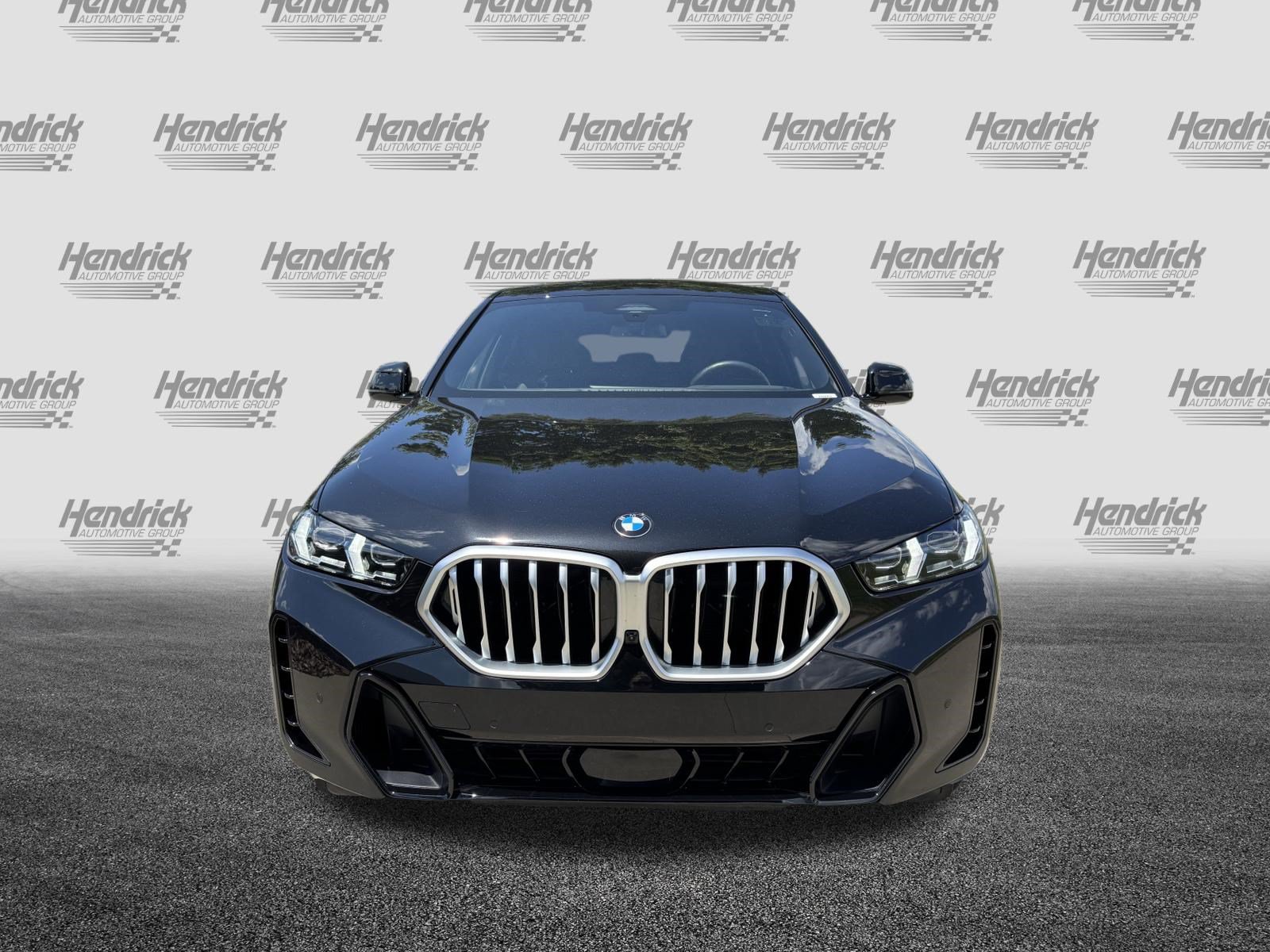 Certified 2026 BMW X6 xDrive40i AWD/4WD image 3