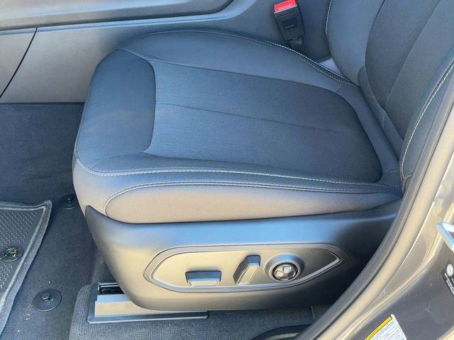 New 2026 Jeep Grand Cherokee L Laredo image 14