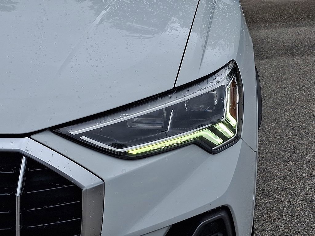 Used 2020 Audi Q3 2.0T Prestige AWD/4WD image 9