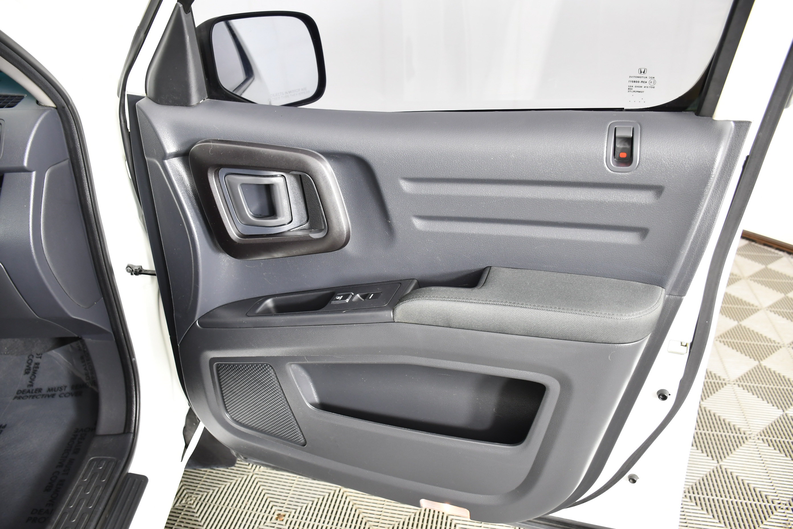 Used 2014 Honda Ridgeline Sport image 37