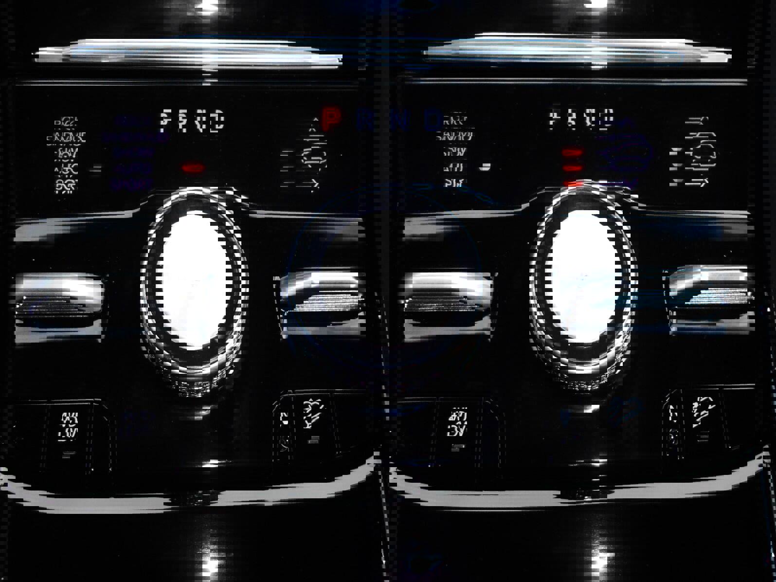 New 2025 Jeep Grand Cherokee Summit image 14