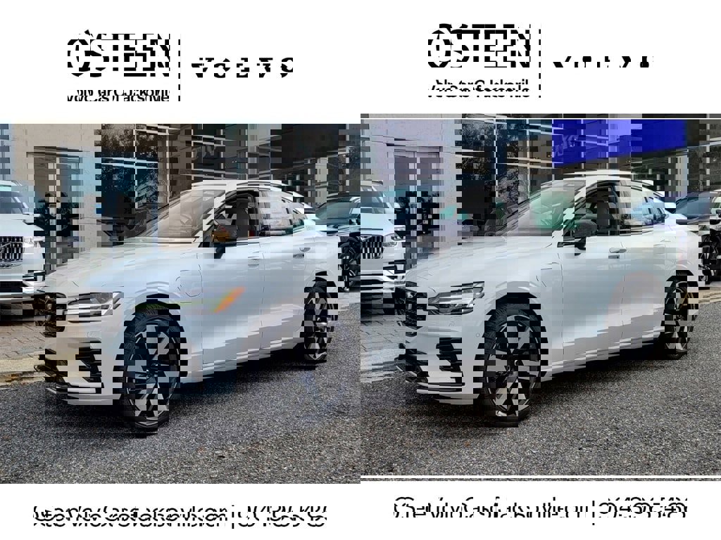 New 2024 Volvo S60 T8 Plus w/ Climate Package