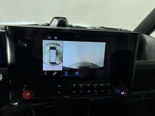 Used 2024 Chevrolet Brightdrop 400 w/ Commercial Equipment Package AWD/4WD image 14
