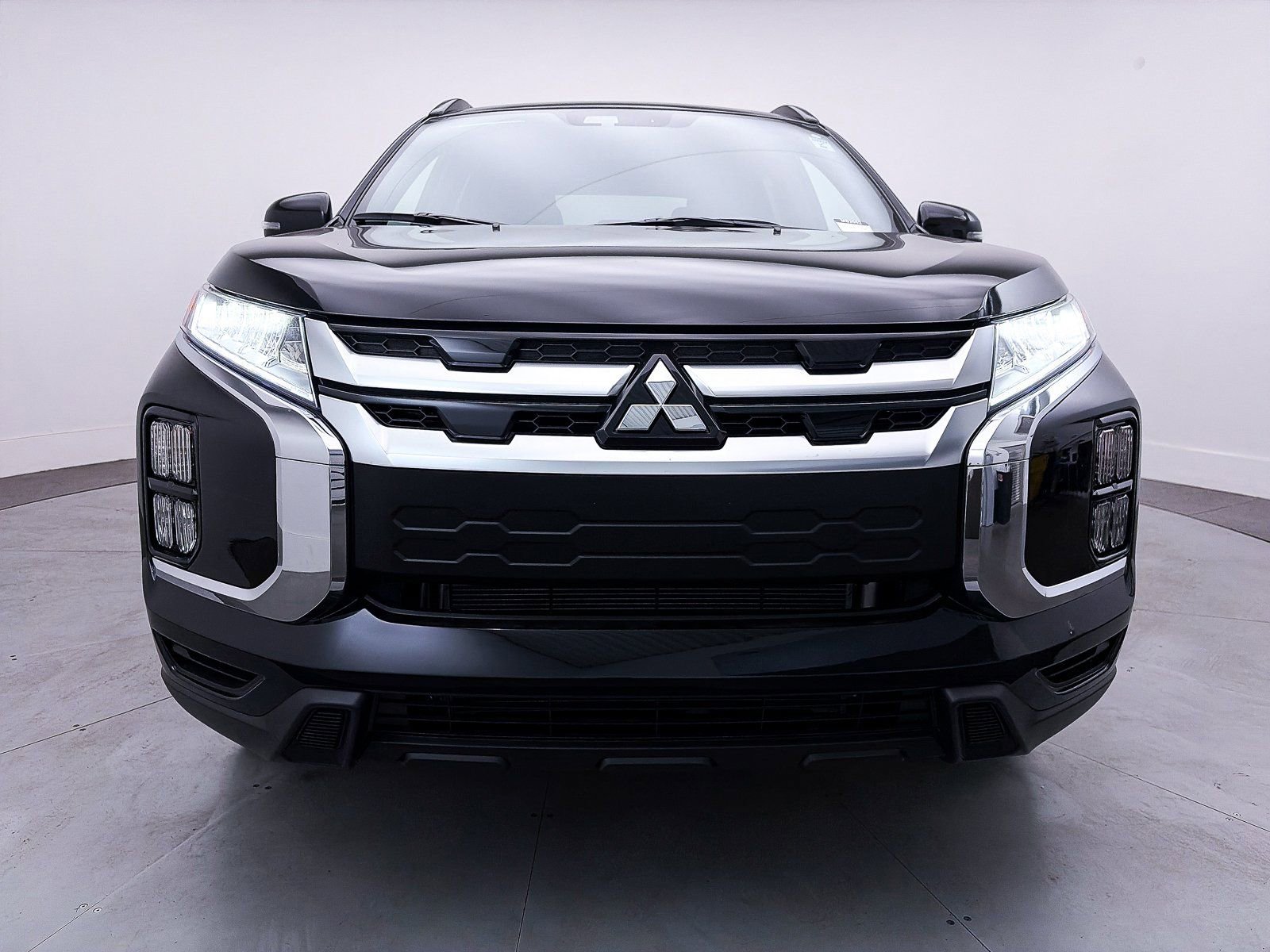 New 2026 Mitsubishi Outlander Sport SEL AWD/4WD image 2