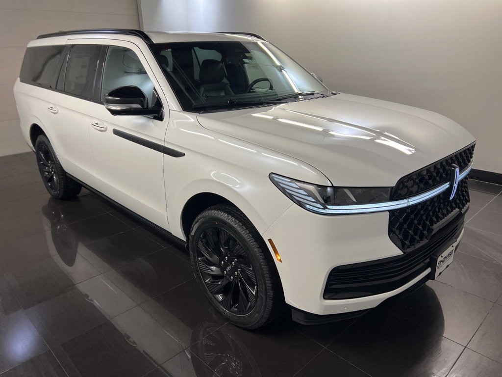 New 2026 Lincoln Navigator L Reserve