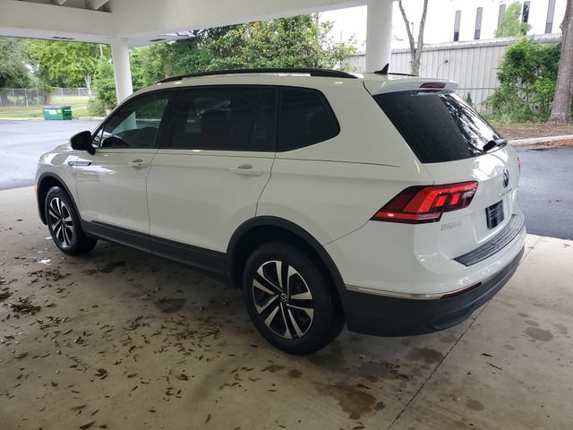 Used 2023 Volkswagen Tiguan S w/ Driver Assistance Package AWD/4WD image 3