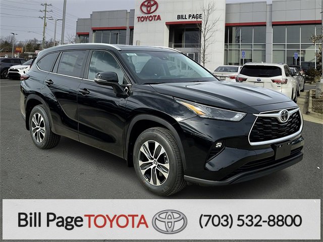 New 2026 Toyota Highlander XLE image 1