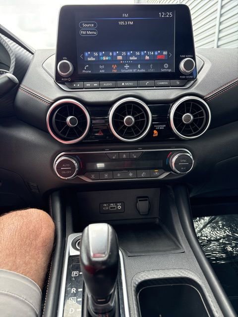 Used 2023 Nissan Sentra SR w/ SR Premium Package image 9