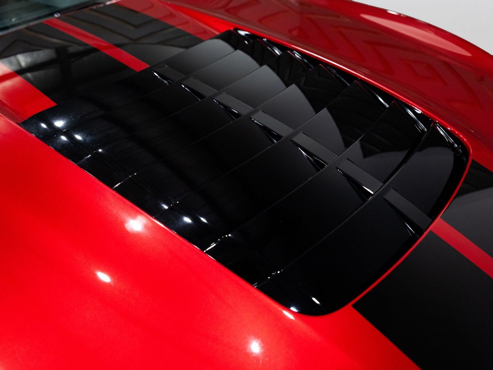 Used 2022 Ford Mustang Shelby GT500 w/ Technology Package RWD image 48