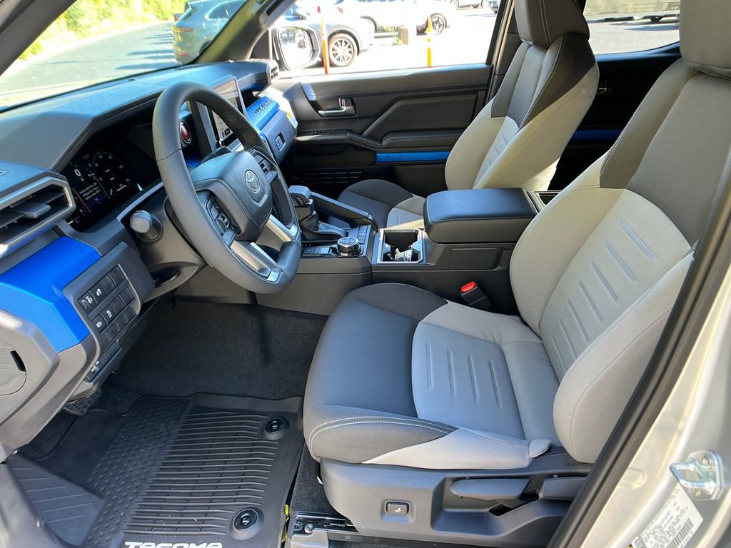 New 2025 Toyota Tacoma TRD Off-Road image 9
