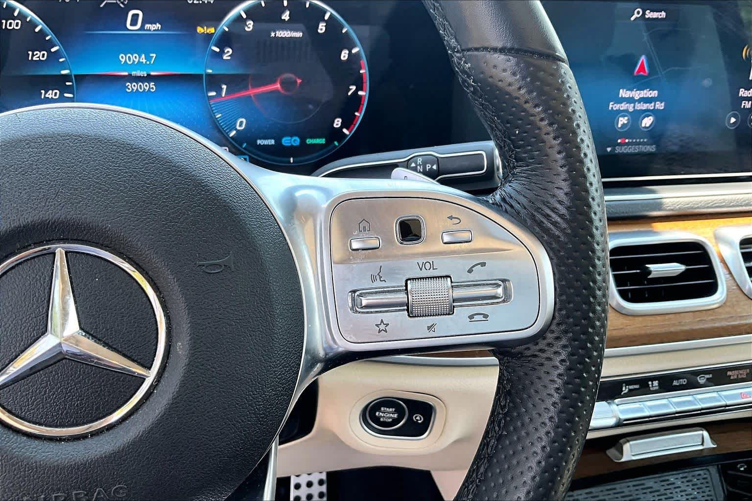 Certified 2023 Mercedes-Benz GLS 450 4MATIC image 25