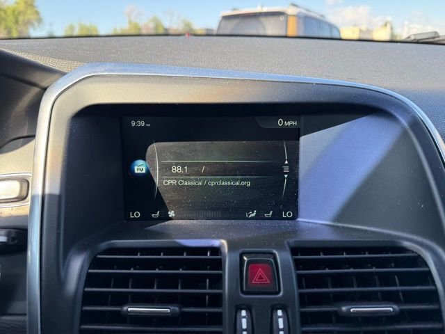 Used 2016 Volvo XC60 T5 Premier AWD/4WD image 12