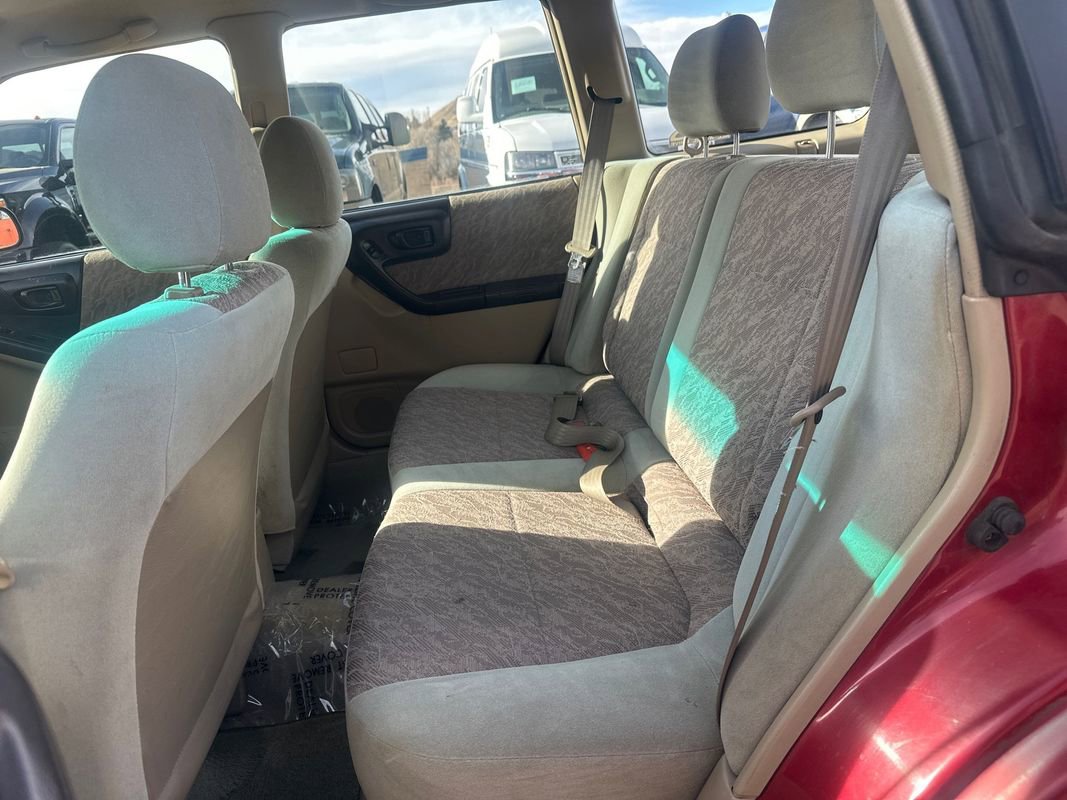 Used 2000 Subaru Forester L image 11