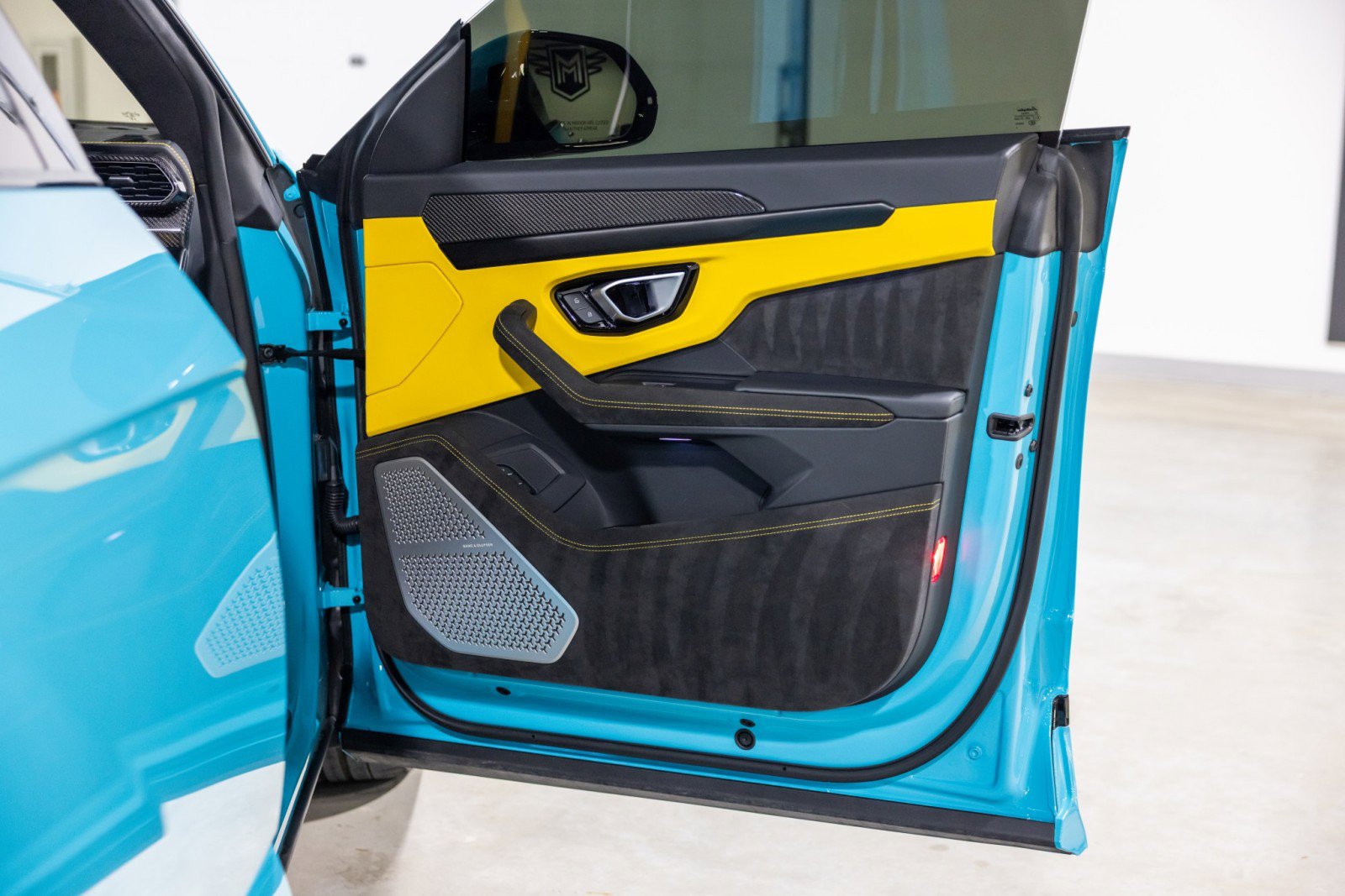 Used 2024 Lamborghini Urus S image 25