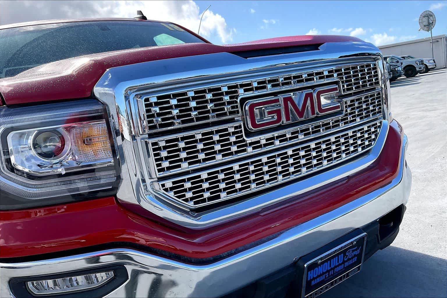 Used 2018 GMC Sierra 1500 SLT w/ SLT Premium Package AWD/4WD image 33