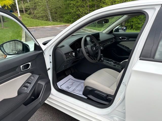 Used 2023 Honda Civic LX image 13