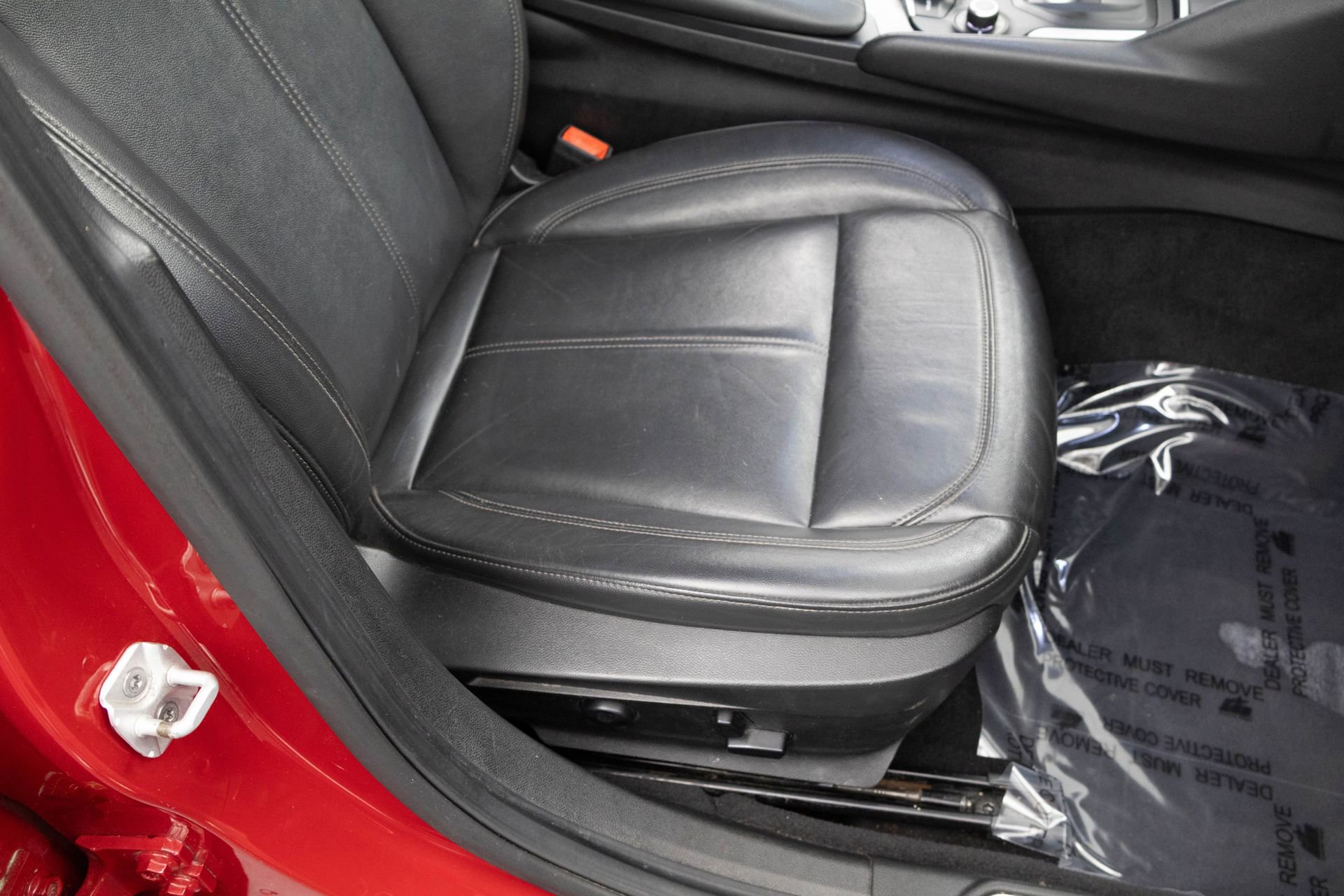 Used 2017 Alfa Romeo Giulia AWD w/ Sport Appearance Package image 41