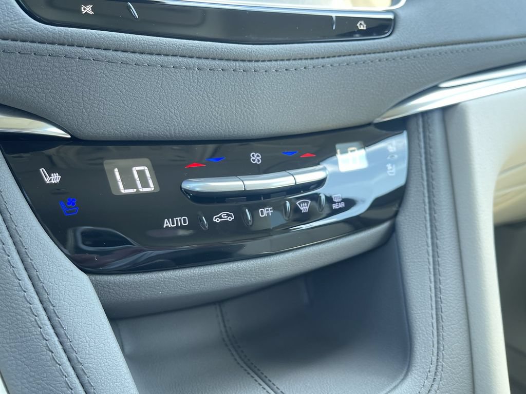 New 2026 Cadillac XT5 Premium Luxury w/ Driver Assist Package FWD image 25