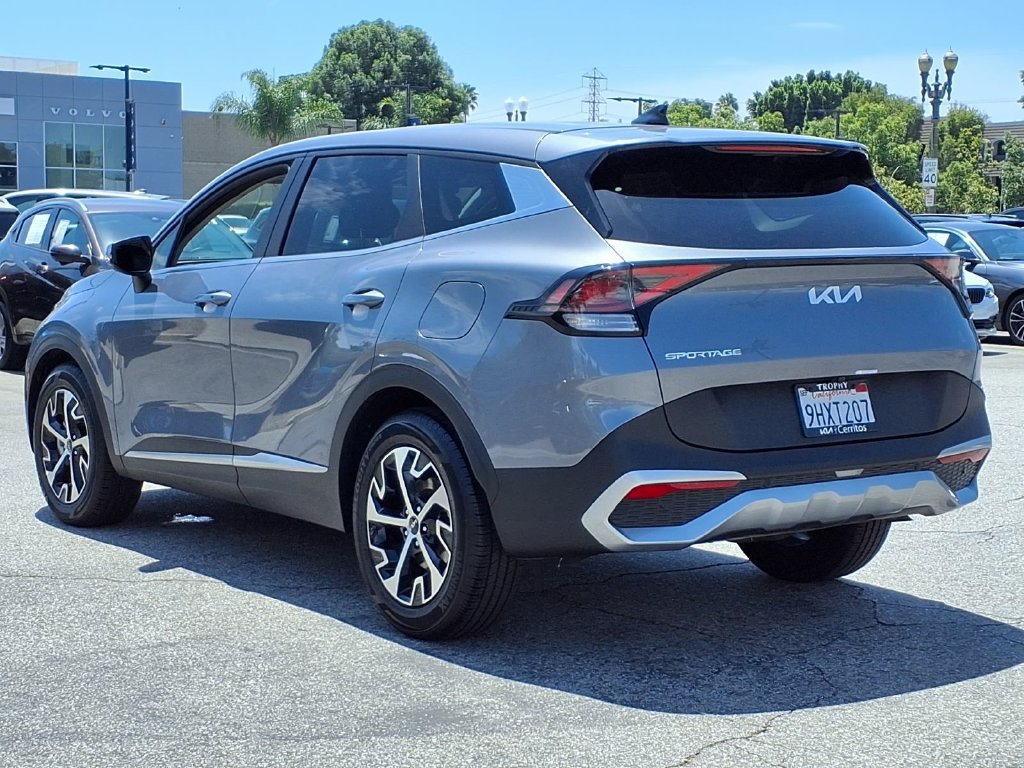 Certified 2024 Kia Sportage EX FWD image 5