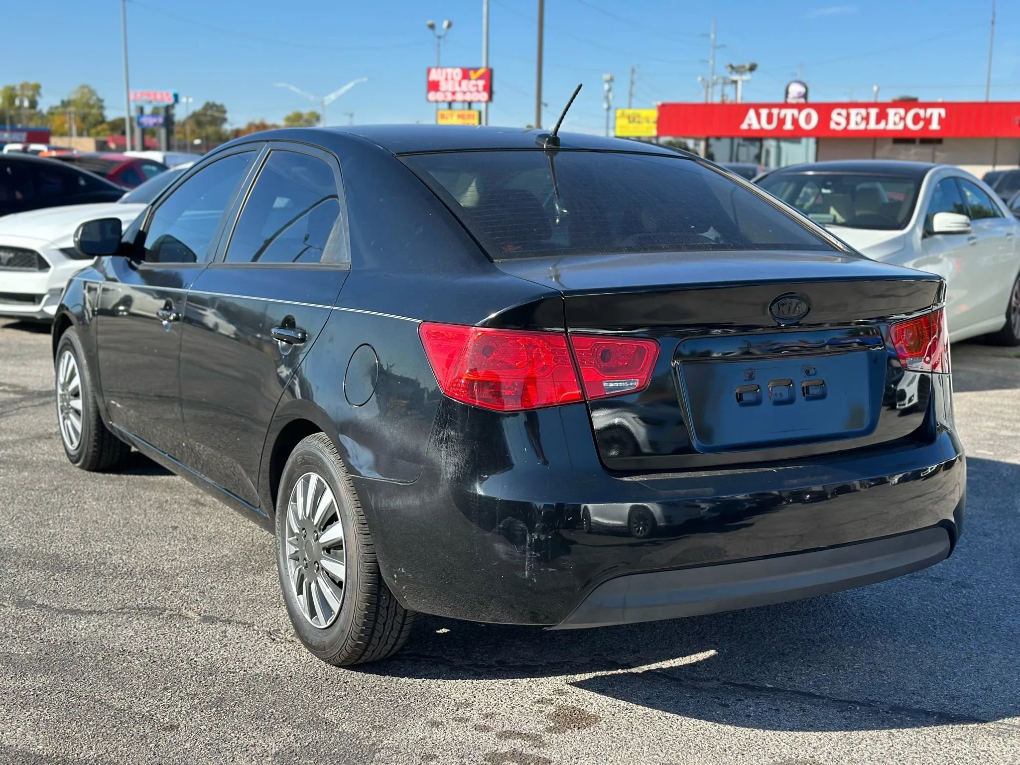 Used 2013 Kia Forte EX image 8